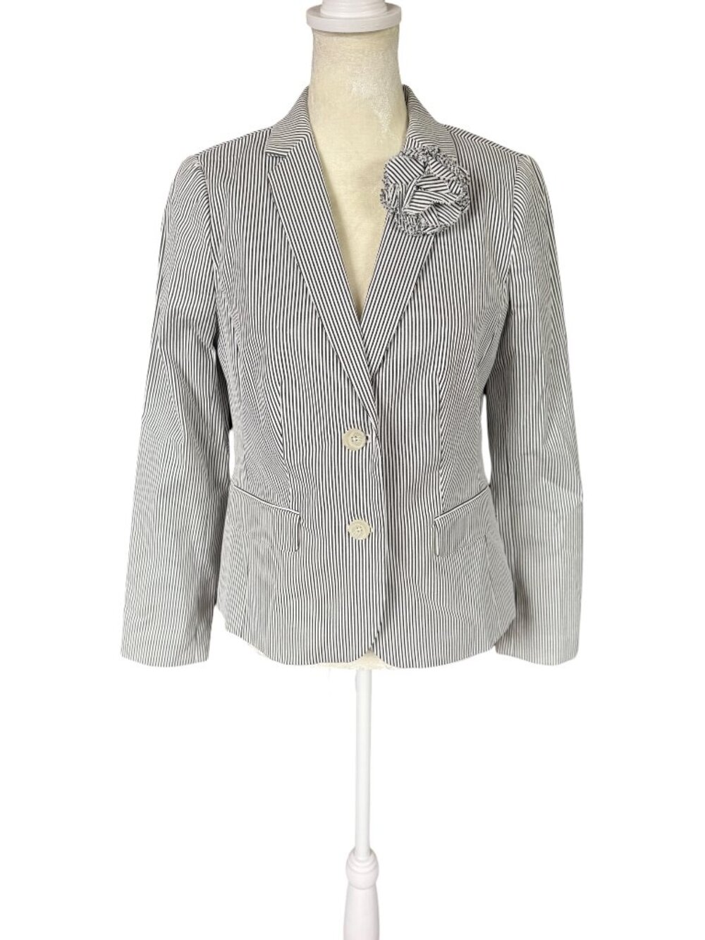 Talbots Petites black and white striped long sleeve collared blazer jacket 2P